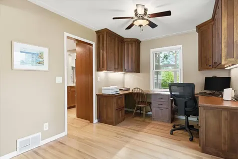 7109 Heatherton Trail Edina MN 55435