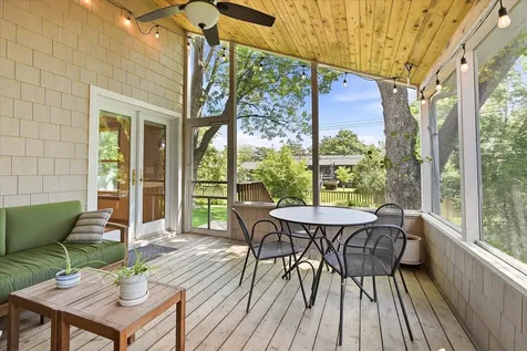 7109 Heatherton Trail Edina MN 55435