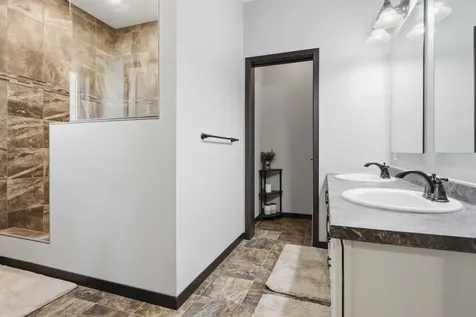 3097 Ivory Street Isle MN 56342