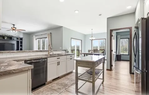 3097 Ivory Street Isle MN 56342