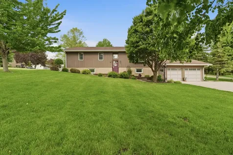 130 Half Moon Road Wells MN 56097