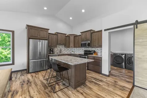 8259 Barton Avenue NW Buffalo MN 55313