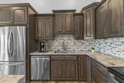 8259 Barton Avenue NW Buffalo MN 55313
