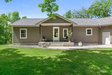 8259 Barton Avenue NW Buffalo MN 55313