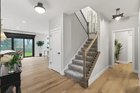 5319 Glenwood Avenue Golden Valley MN 55422