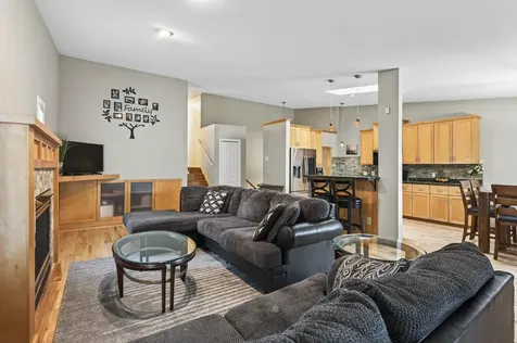 4302 Mccoll Drive Savage MN 55378