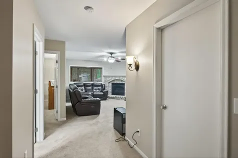 4302 Mccoll Drive Savage MN 55378
