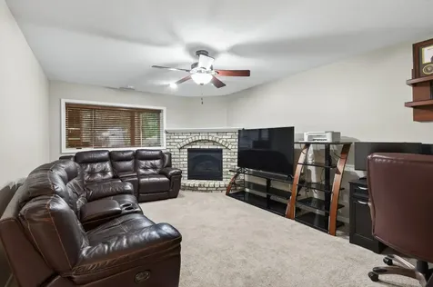 4302 Mccoll Drive Savage MN 55378