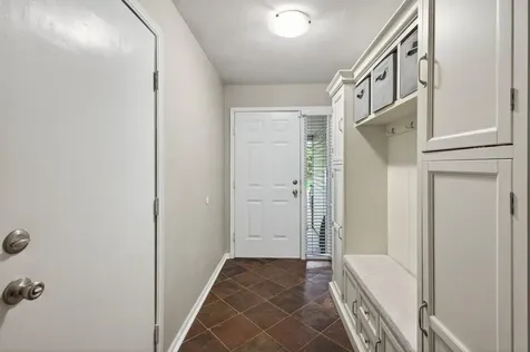 4302 Mccoll Drive Savage MN 55378