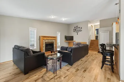 4302 Mccoll Drive Savage MN 55378