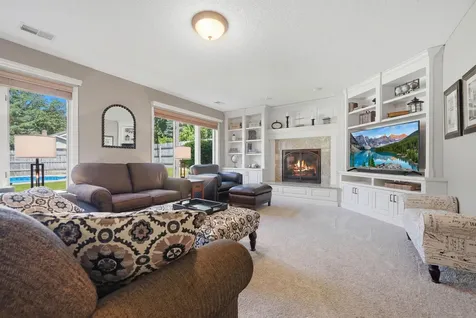 9644 Tree Farm Road Eden Prairie MN 55347