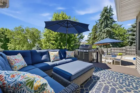 9644 Tree Farm Road Eden Prairie MN 55347