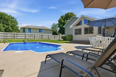 9644 Tree Farm Road Eden Prairie MN 55347