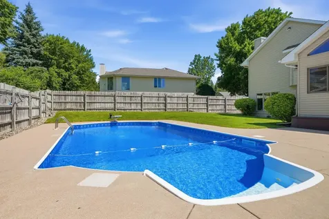 9644 Tree Farm Road Eden Prairie MN 55347