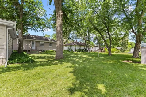 5956 Ensign Avenue N New Hope MN 55428