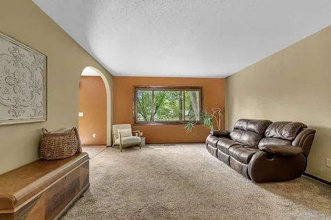 2156 Morningside Drive NE Saint Cloud MN 56304