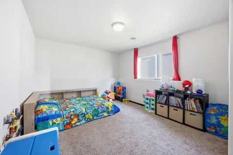 2742 Divide Street W West Fargo ND 58078