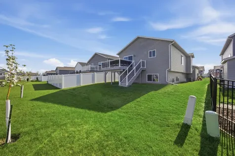 2742 Divide Street W West Fargo ND 58078