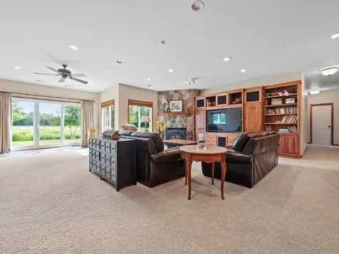 4424 Donway Drive NE Alexandria MN 56308