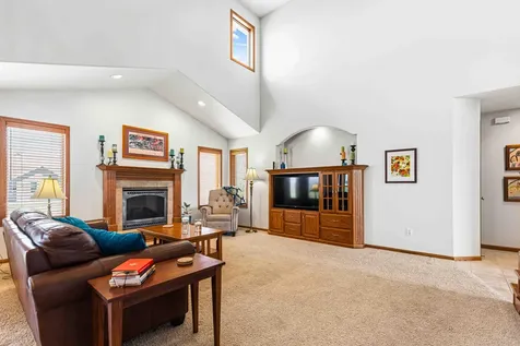 854 32nd Street S Moorhead MN 56560