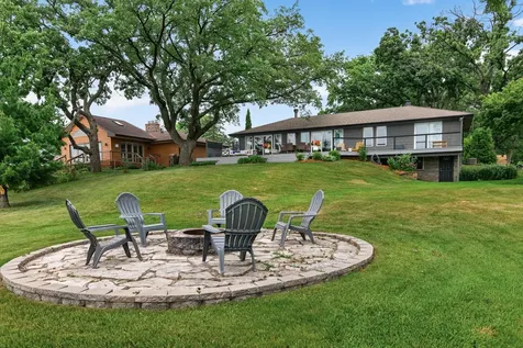 7805 Gloria Circle Mounds View MN 55112
