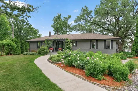 7805 Gloria Circle Mounds View MN 55112