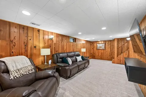 7805 Gloria Circle Mounds View MN 55112