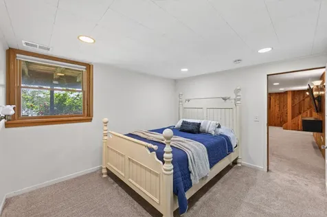 7805 Gloria Circle Mounds View MN 55112