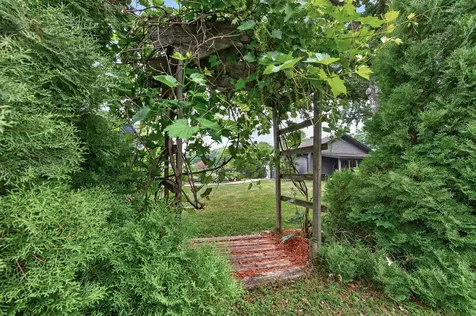 7805 Gloria Circle Mounds View MN 55112
