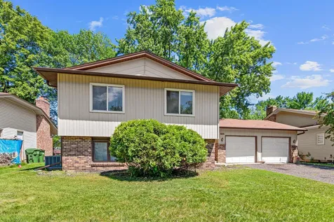 6748 81st Avenue N Brooklyn Park MN 55445