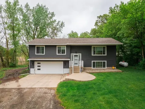 2590 Horizon Hills Road Willmar MN 56201