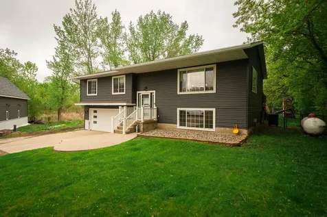 2590 Horizon Hills Road Willmar MN 56201