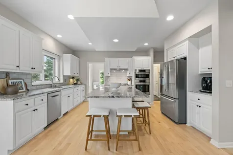 14620 Wilds Parkway NW Prior Lake MN 55372