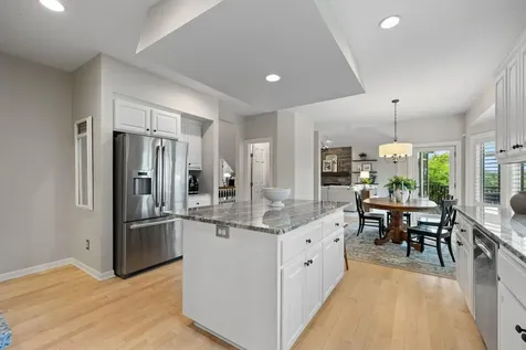 14620 Wilds Parkway NW Prior Lake MN 55372