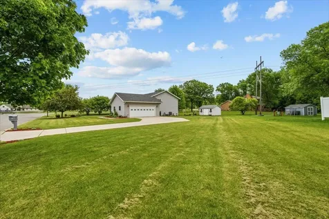 1230 Lenore Way Fergus Falls MN 56537