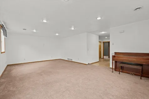 1230 Lenore Way Fergus Falls MN 56537