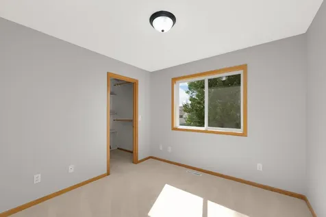 936 S Cedar Street Belle Plaine MN 56011