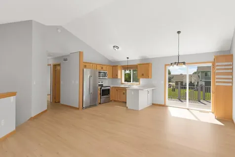 936 S Cedar Street Belle Plaine MN 56011