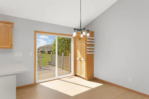 936 S Cedar Street Belle Plaine MN 56011