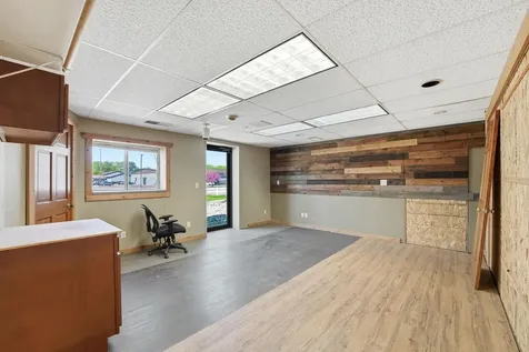 1301 N Nokomis NE Alexandria MN 56308