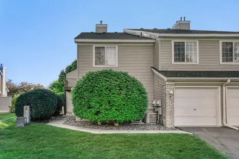 2225 Ranchview Lane N Plymouth MN 55447