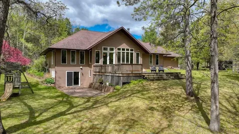 1119 E Chippewa Avenue Bruce WI 54819