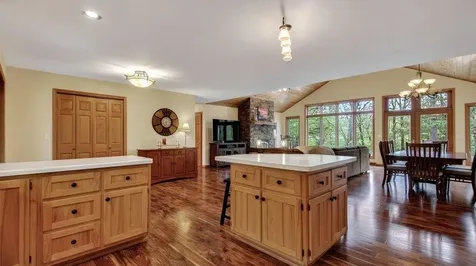 1119 E Chippewa Avenue Bruce WI 54819