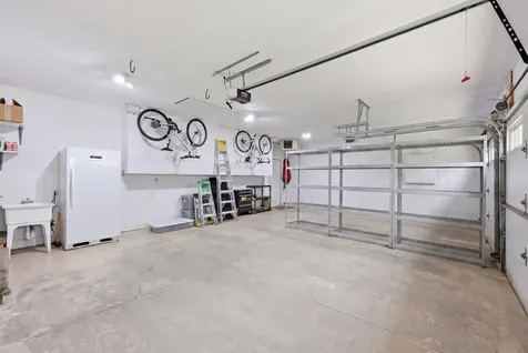 3327 46 Avenue S Fargo ND 58104