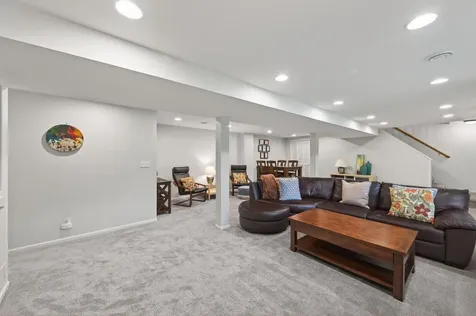 1842 Beecher Drive Eagan MN 55122