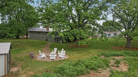 1842 Beecher Drive Eagan MN 55122