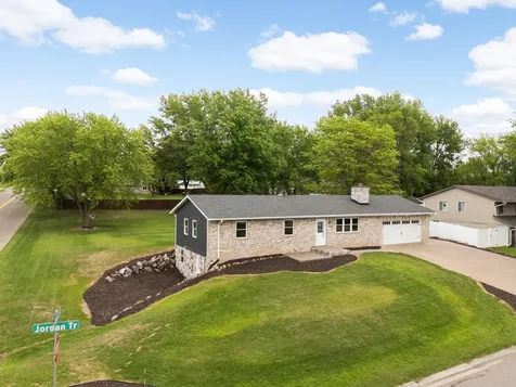 18774 Jordan Trail Lakeville MN 55044
