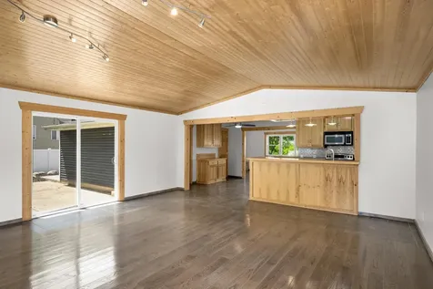 18774 Jordan Trail Lakeville MN 55044