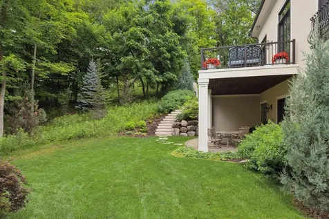 405 Carpenters Point Wayzata MN 55391