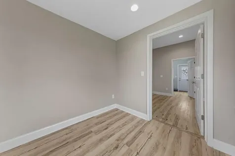515 Benzel Avenue SW Madelia MN 56062